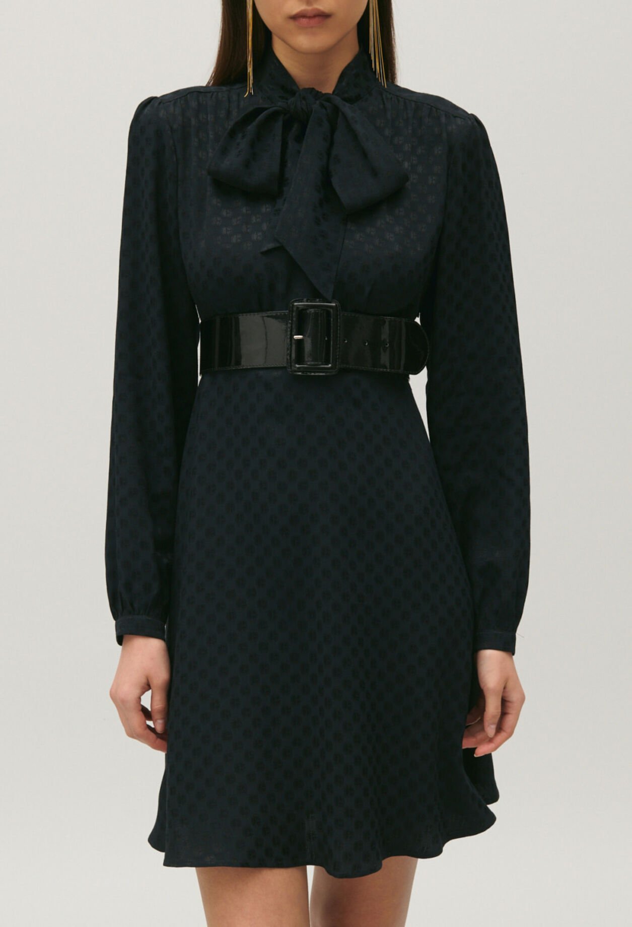 Dress with black pussy bow collar