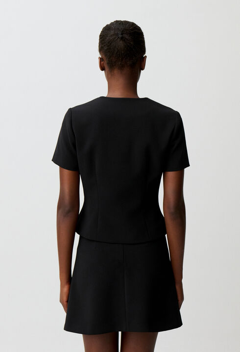 Fitted button-up V-neck top