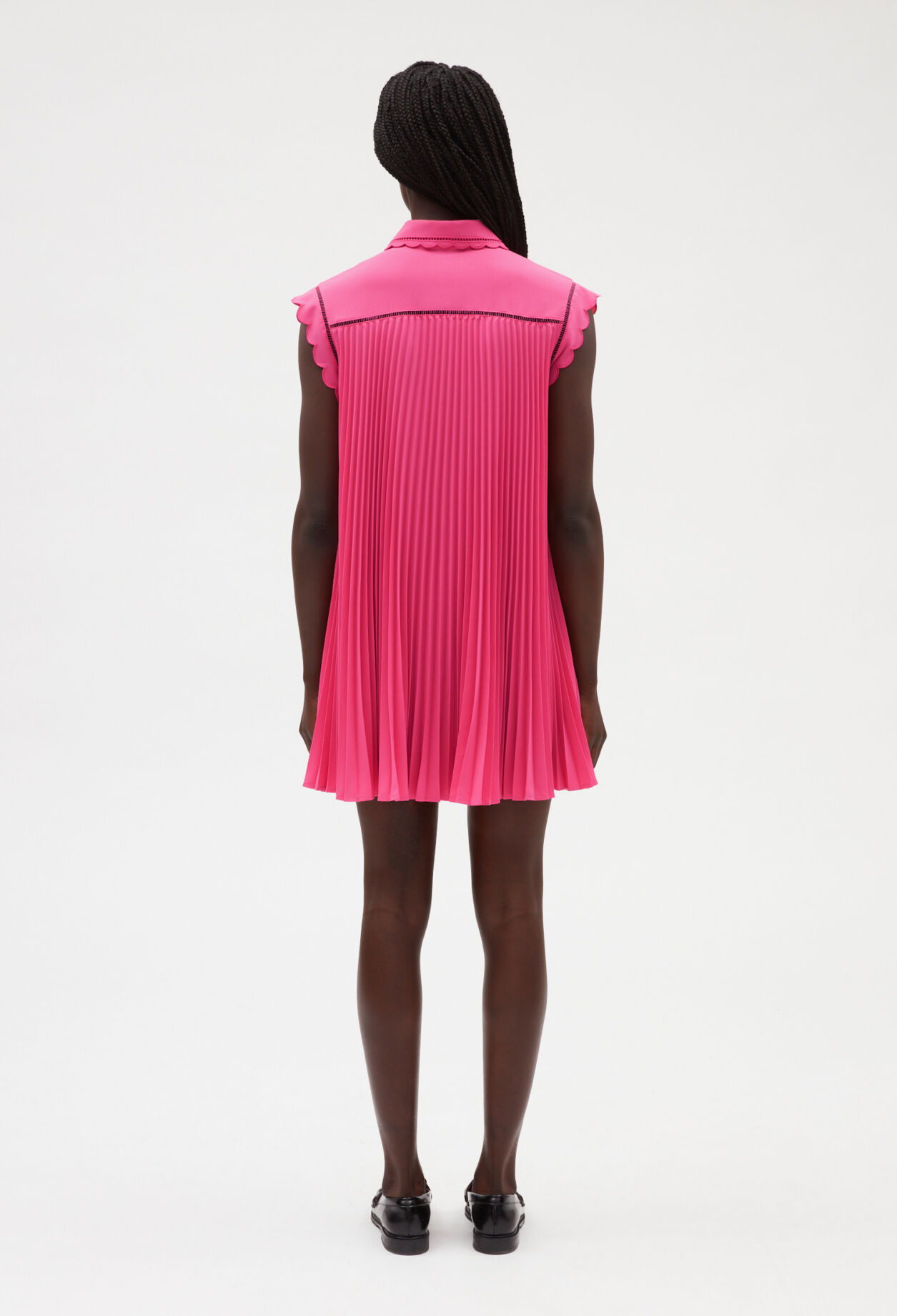 Short pleated dress