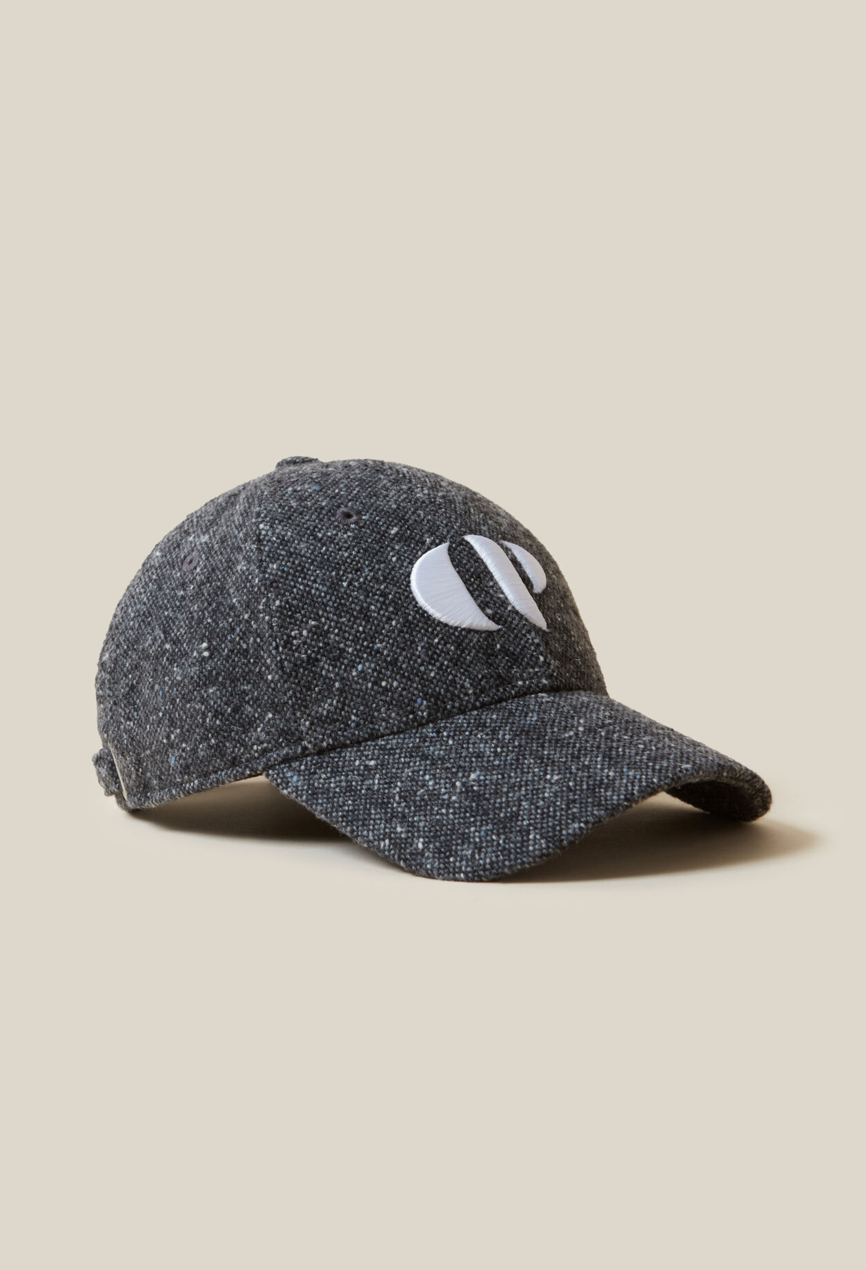 Tweed cap with CP embroidery