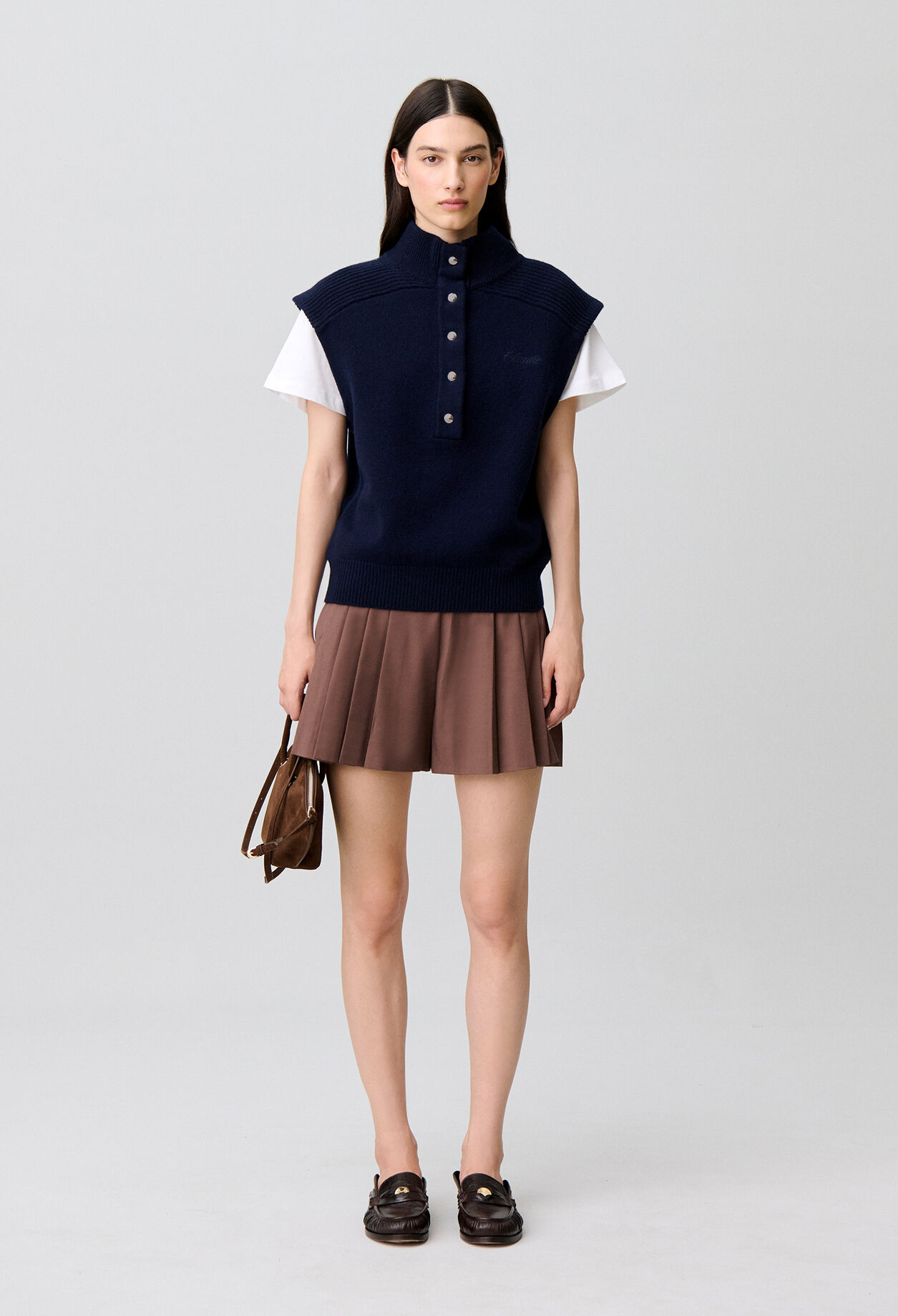 Sleeveless wool jumper