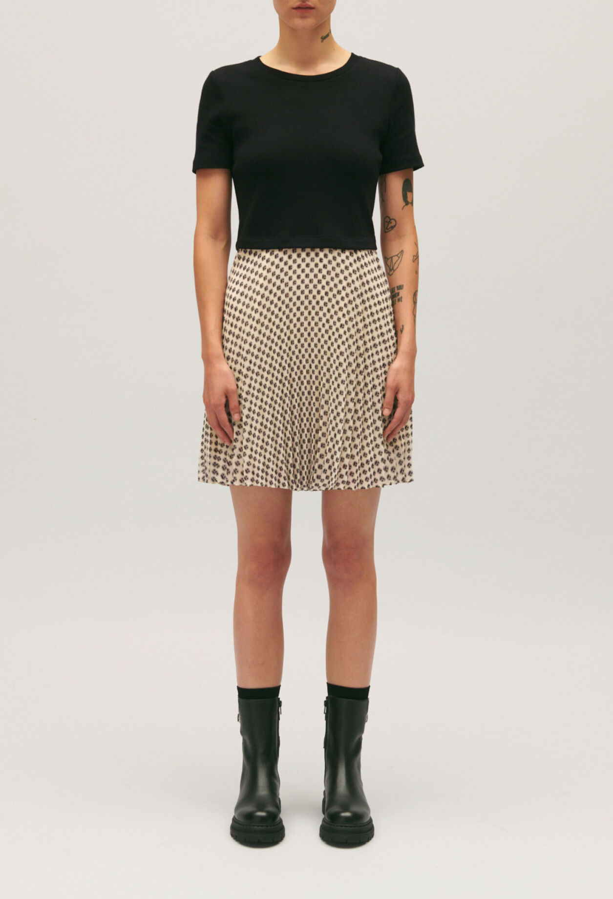 Teli short dual-material dress