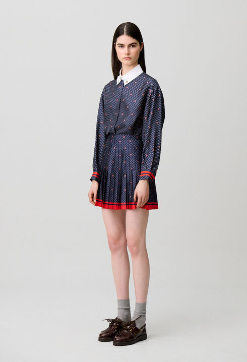 Short pleated satin skirt