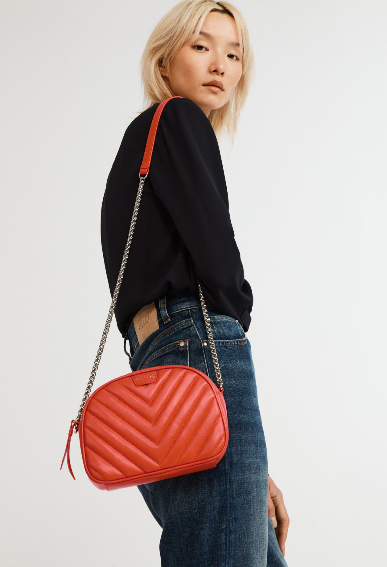 Leather bag