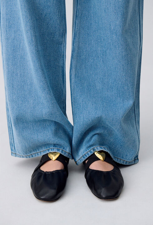 Leather ballet flats with heart