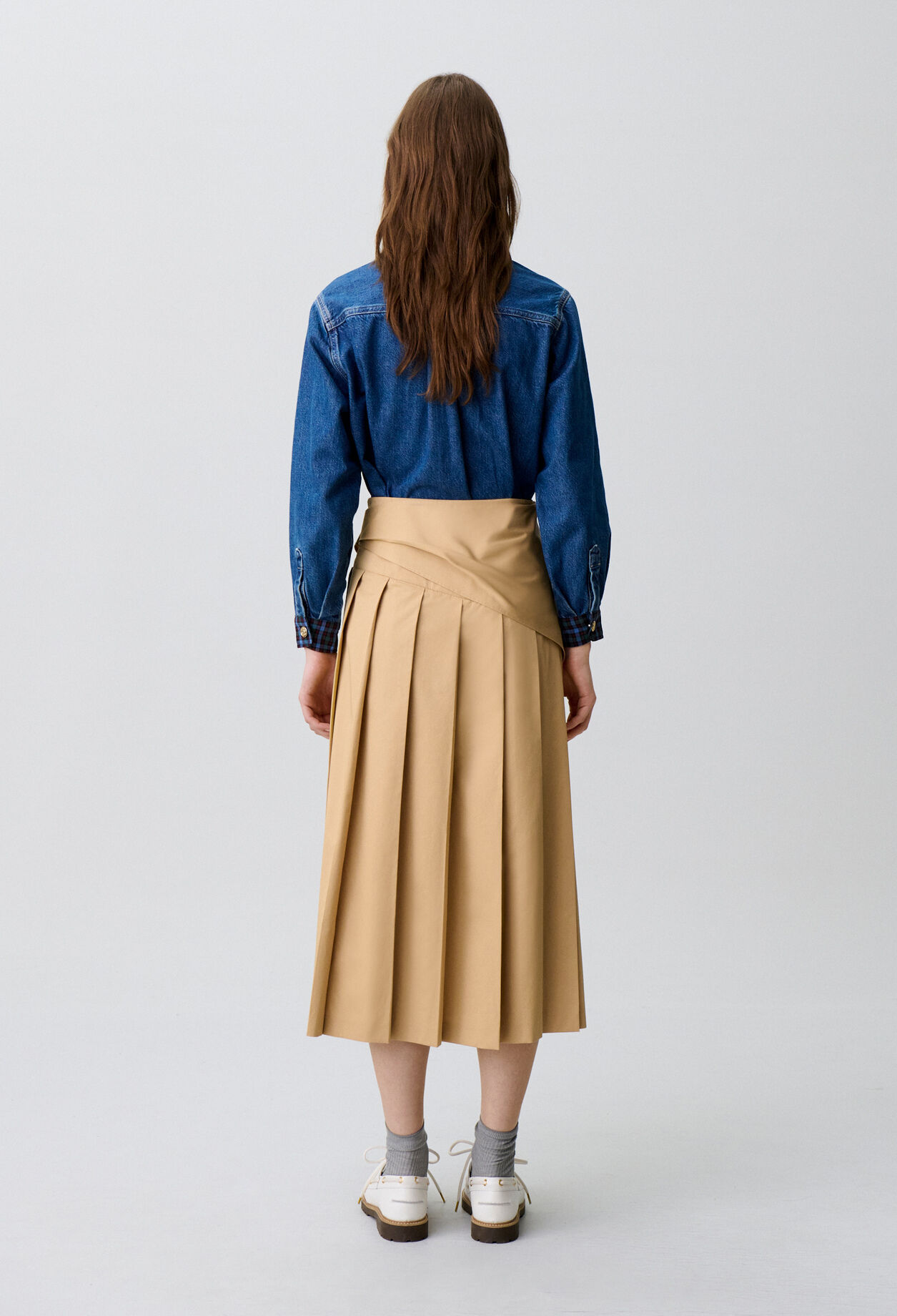 Pleated midi skirt