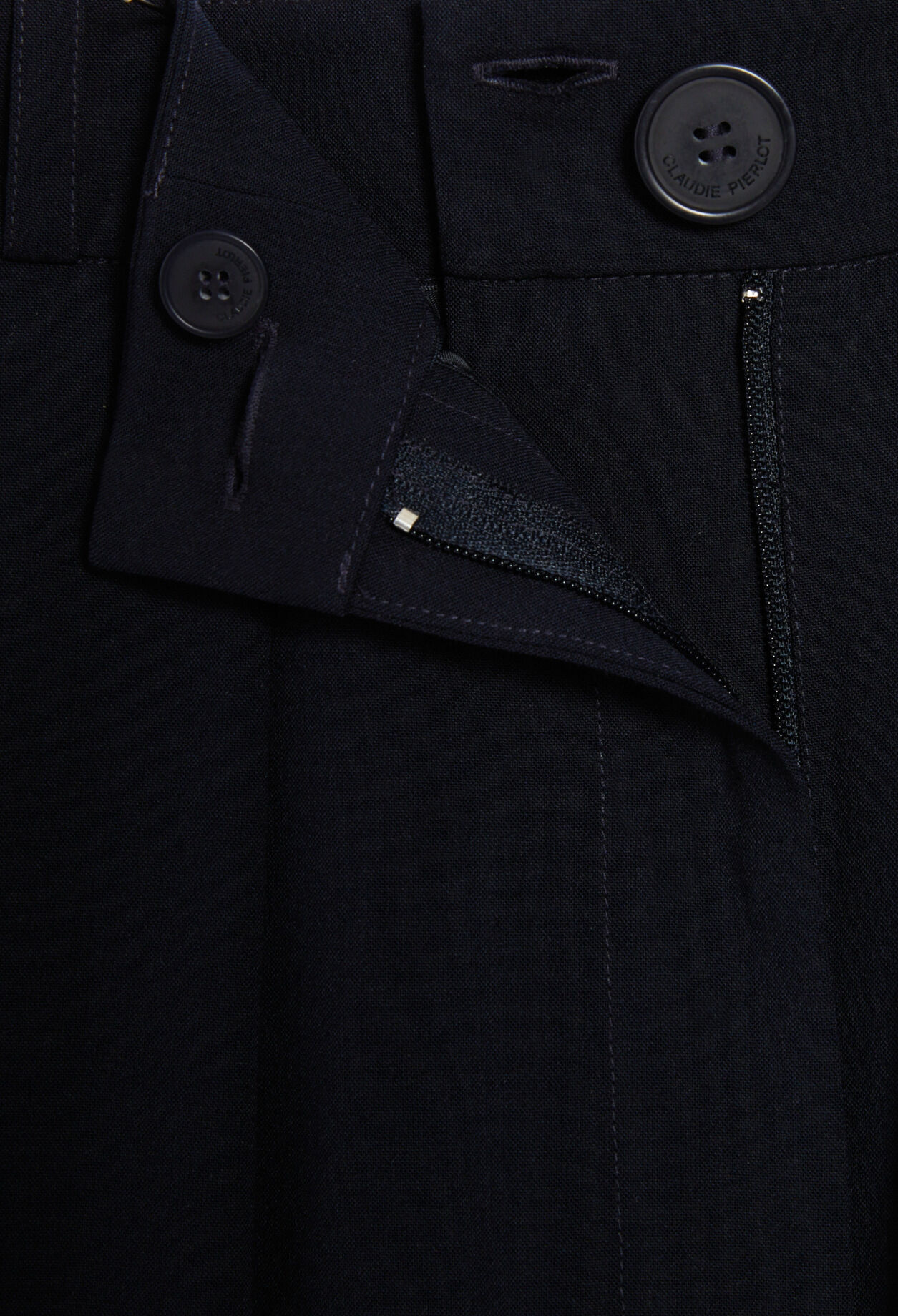 Navy cargo trousers