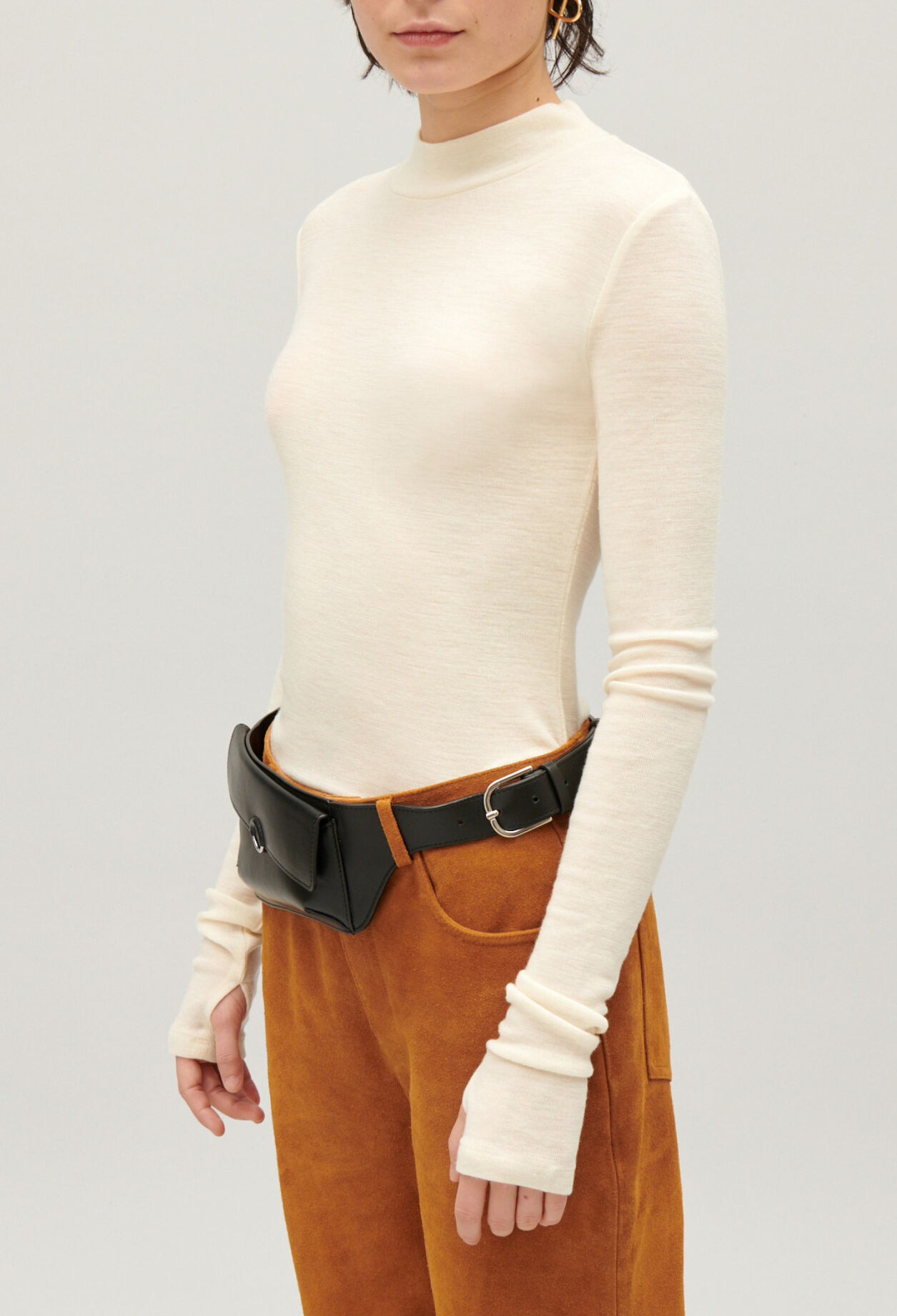 Wool top with high neck