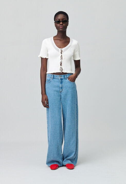 Fine knit top with bows