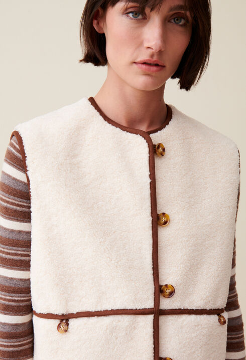 Sleeveless faux fur jacket
