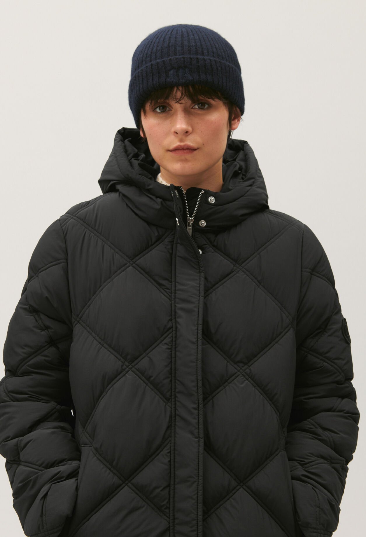 Navy blue cashmere hat