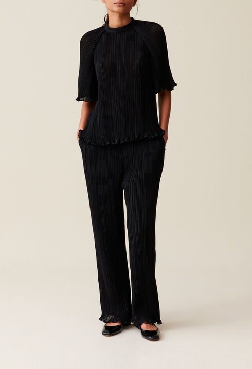 Pleated Flowy Ruffle Trousers