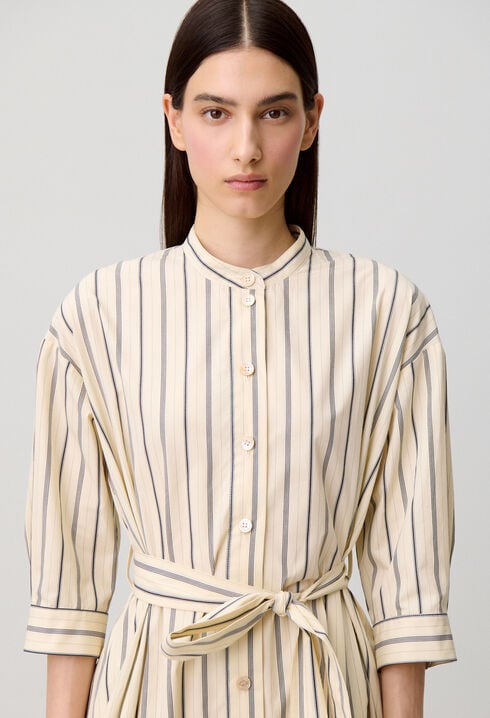 Fitted cotton shirt dress