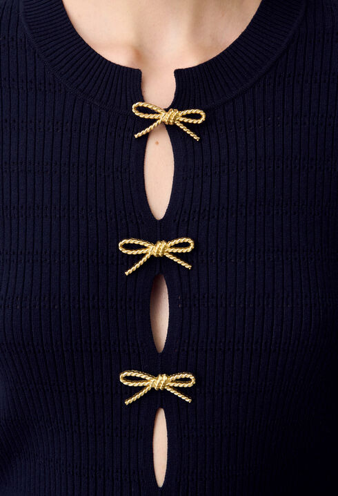 Thin knit jumper with bows