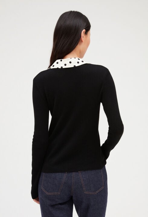 Two-tone jumper with removable collars