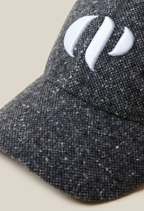 Tweed cap with CP embroidery