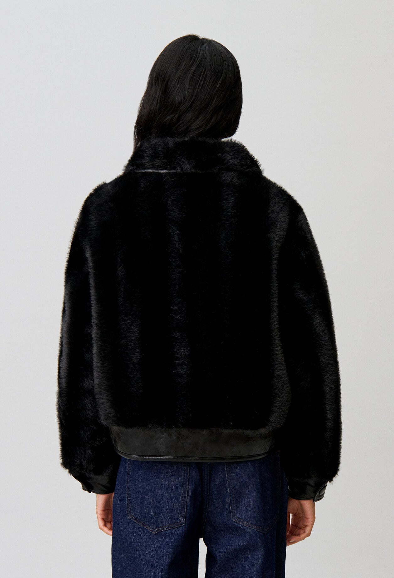 Short faux fur jacket