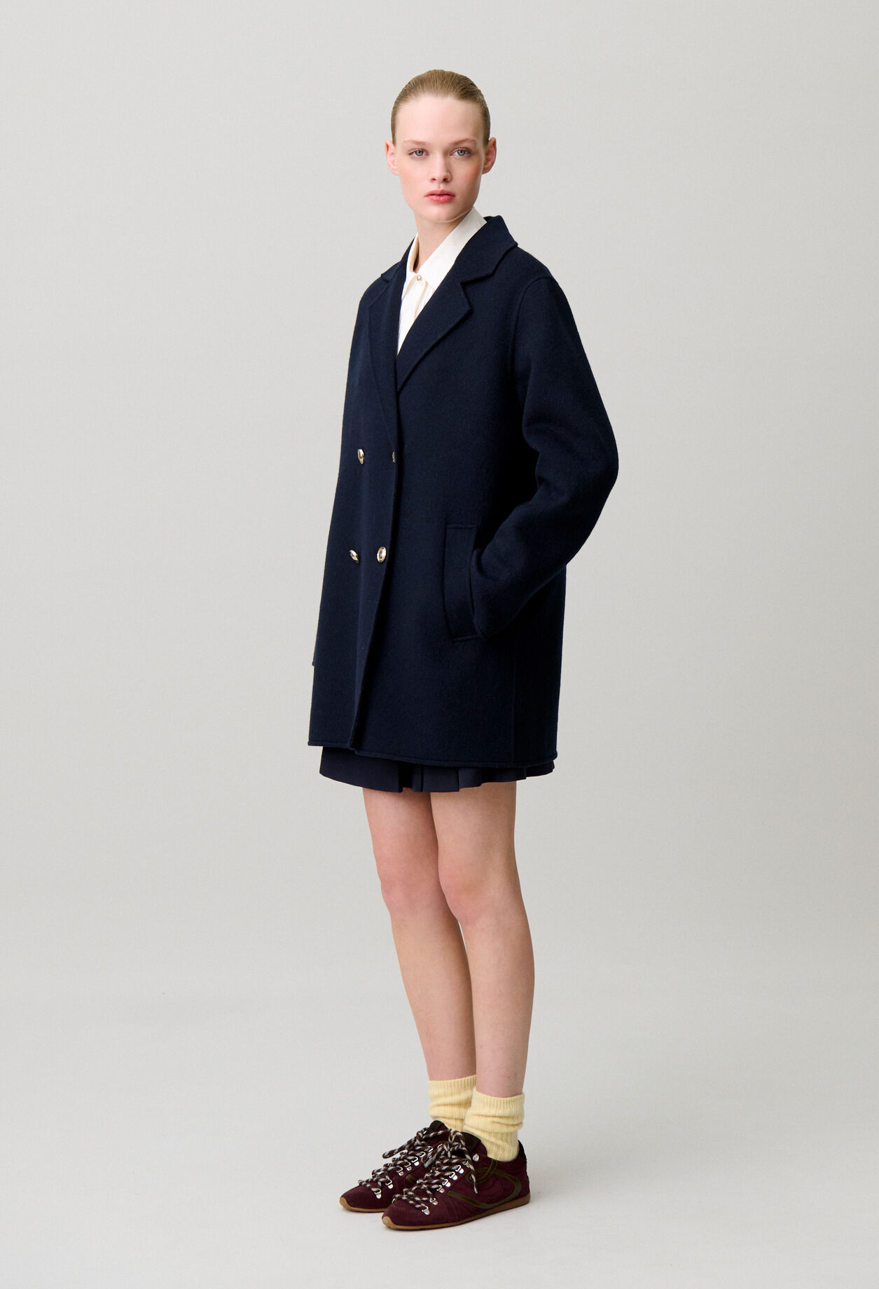 Tailored collar wool coat