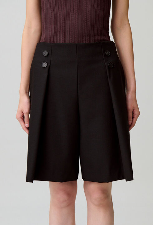 Tailored wool-blend Bermuda shorts