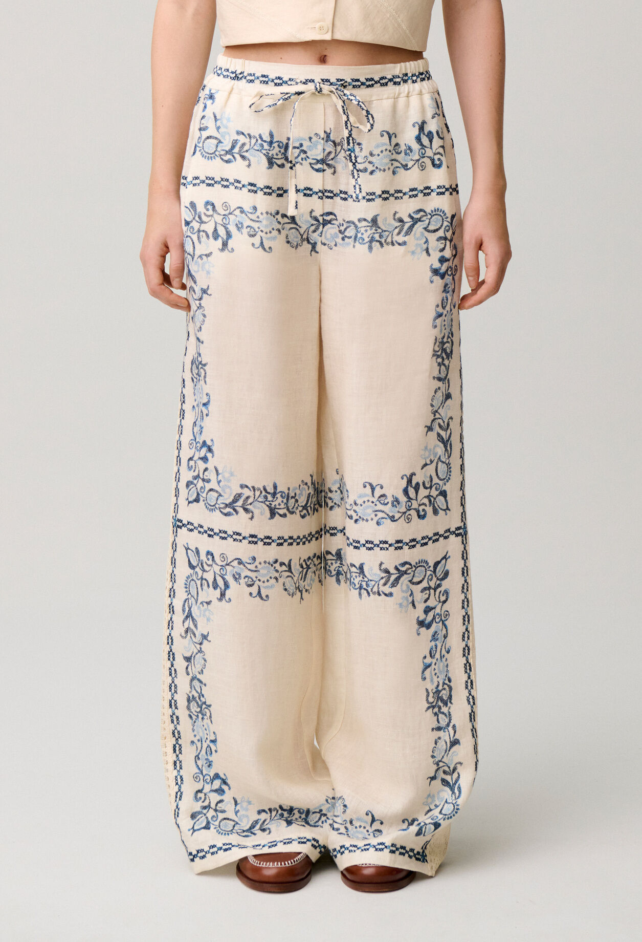 Flowy linen trousers