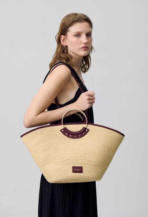 Braided raffia basket with handles
