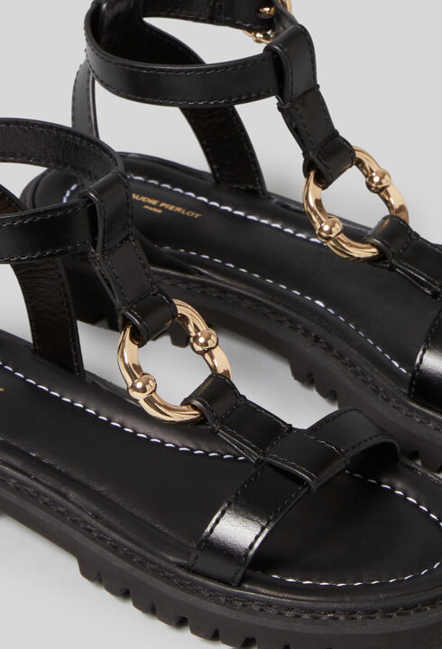 Leather sandals gold ring