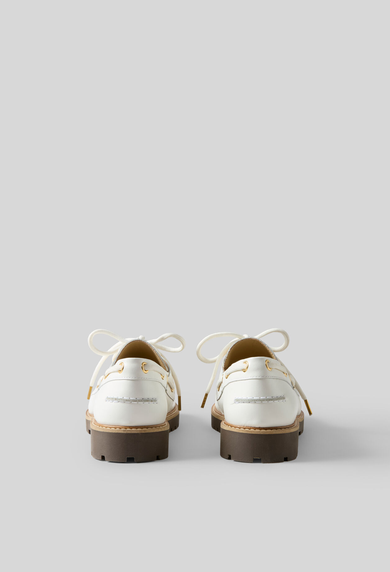 Leather boat shoes