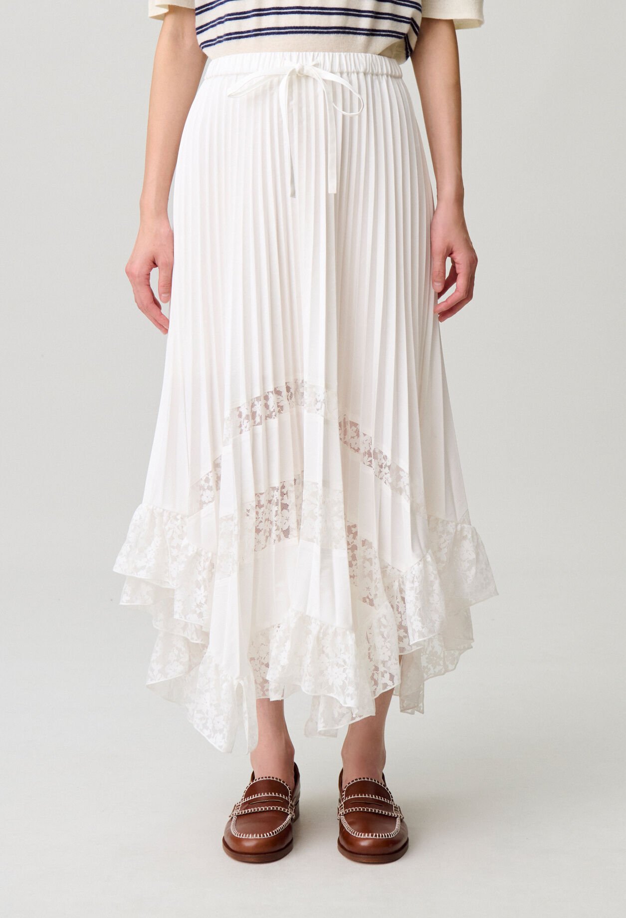 Floral pleated skirt