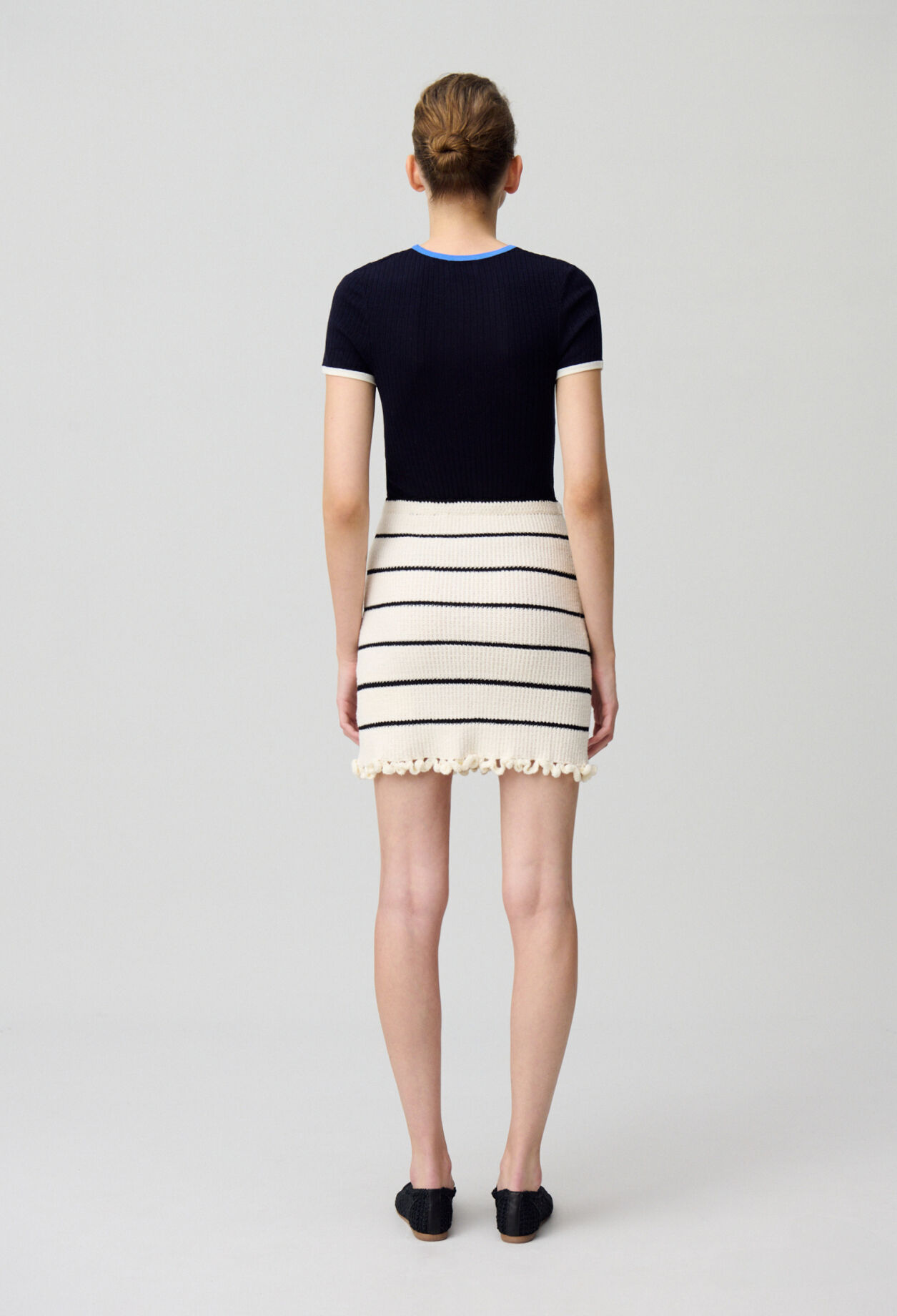Striped fine knit skirt