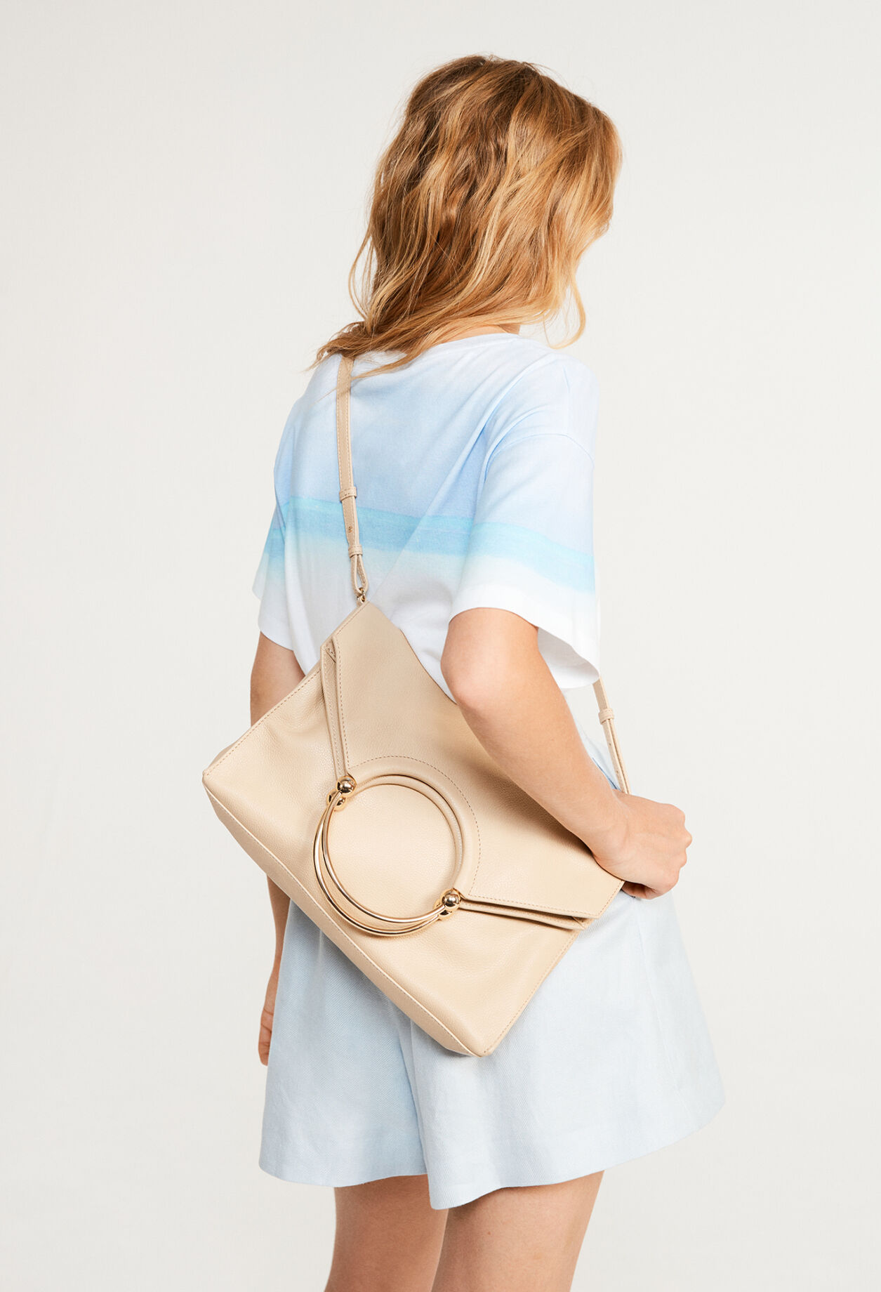 Leather handbag