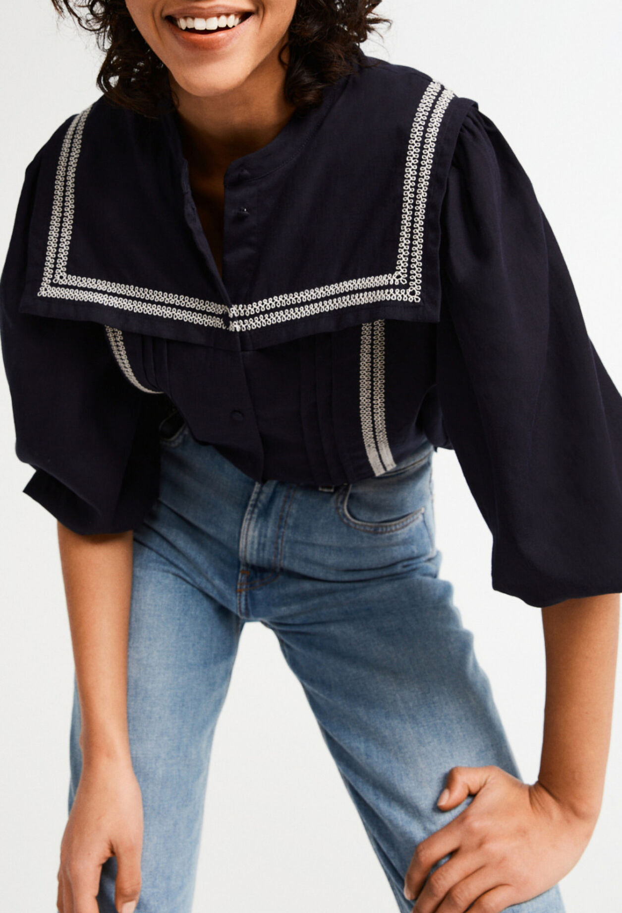 Long-sleeved blouse