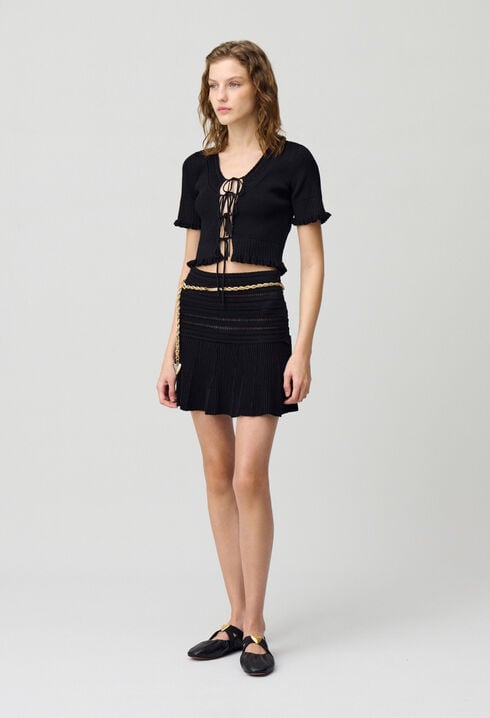 Fine knit top with bows