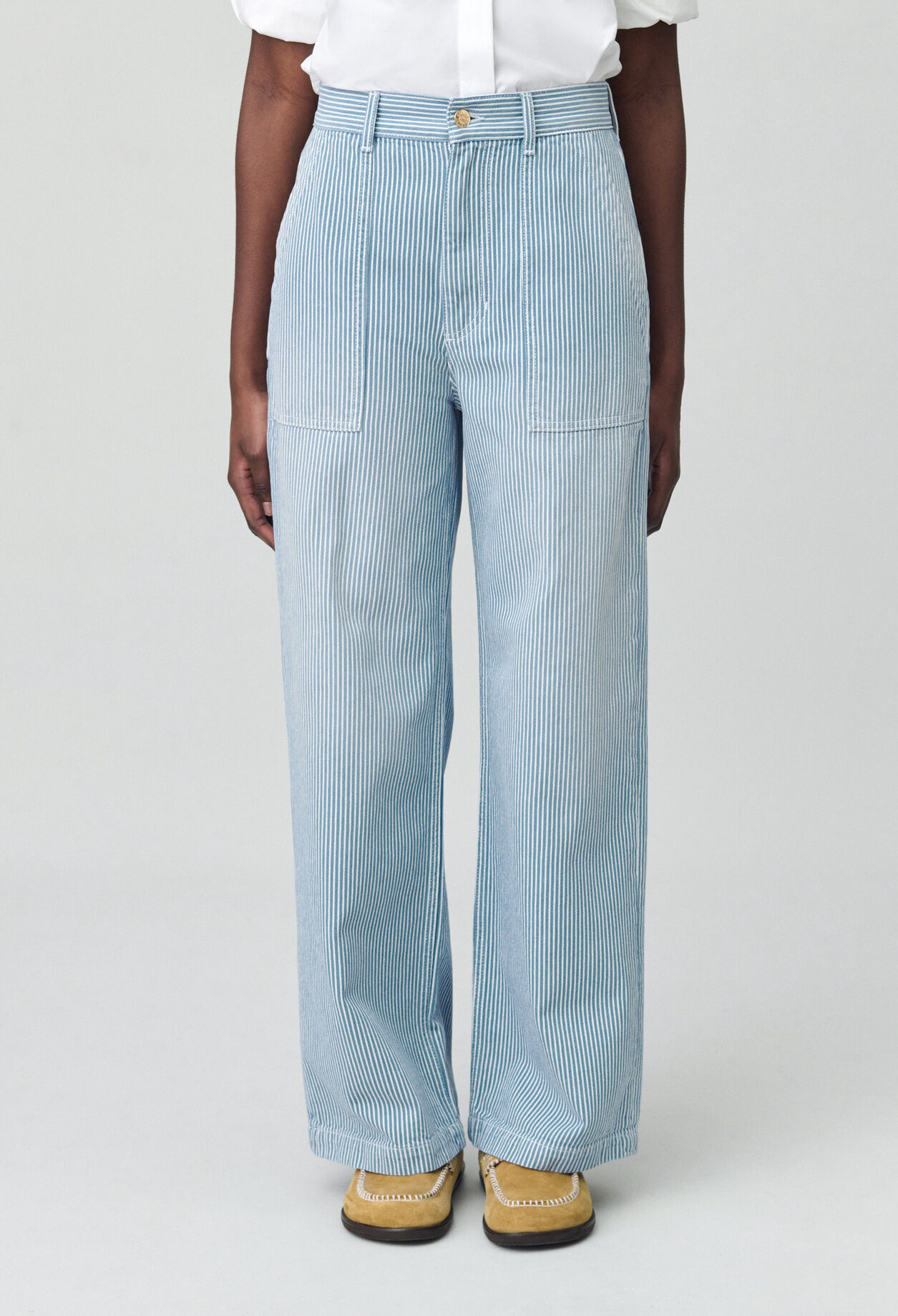 Wide-leg Faded Jeans