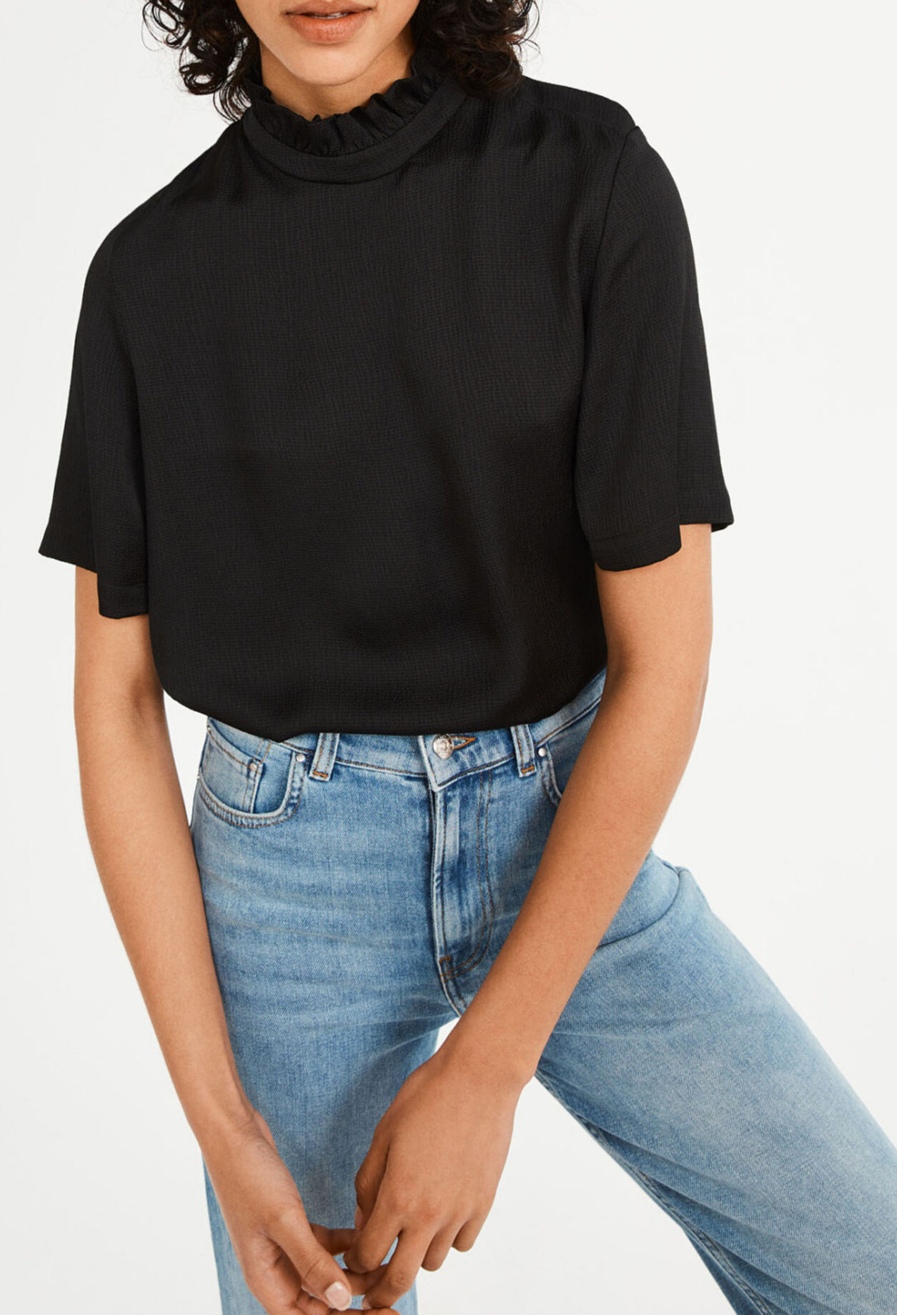 Embroidery top