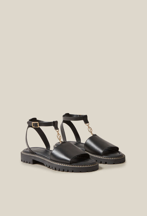 Leather sandals