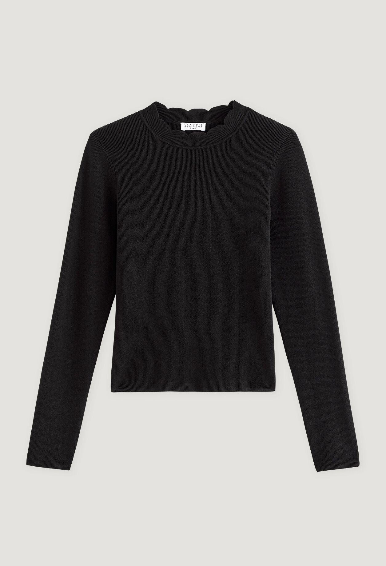Long-sleeved pullover