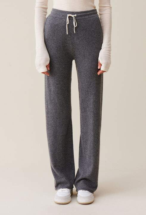 Fluid grey cashmere trousers