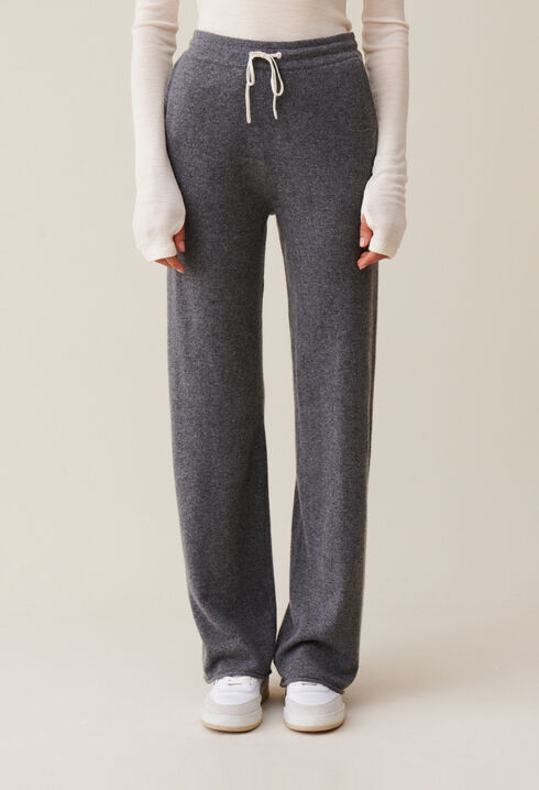 Fluid grey cashmere trousers