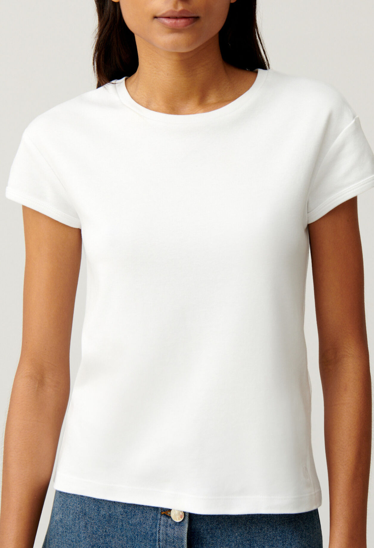 Short-sleeved T-shirt