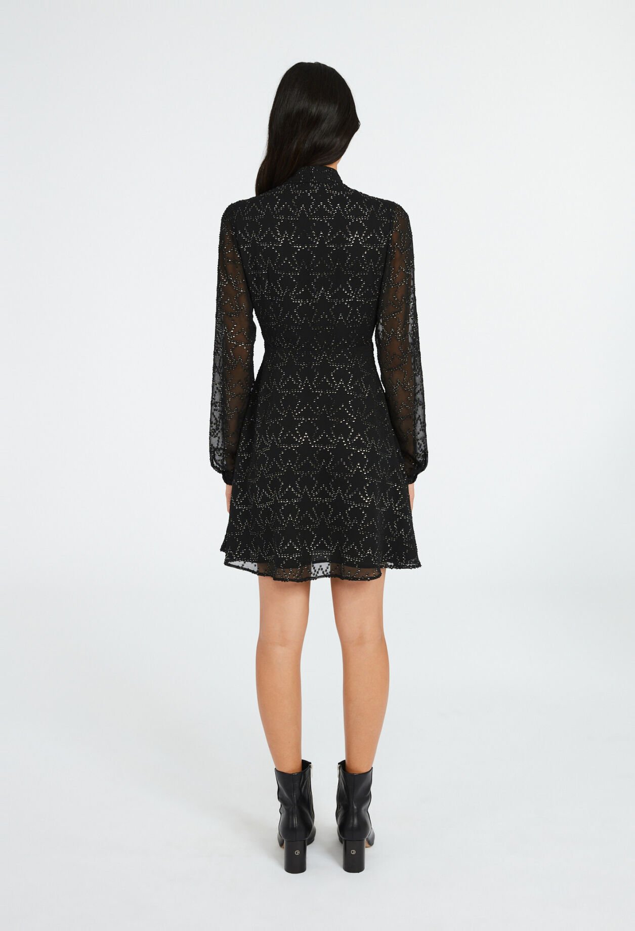 Short dress with star patterns