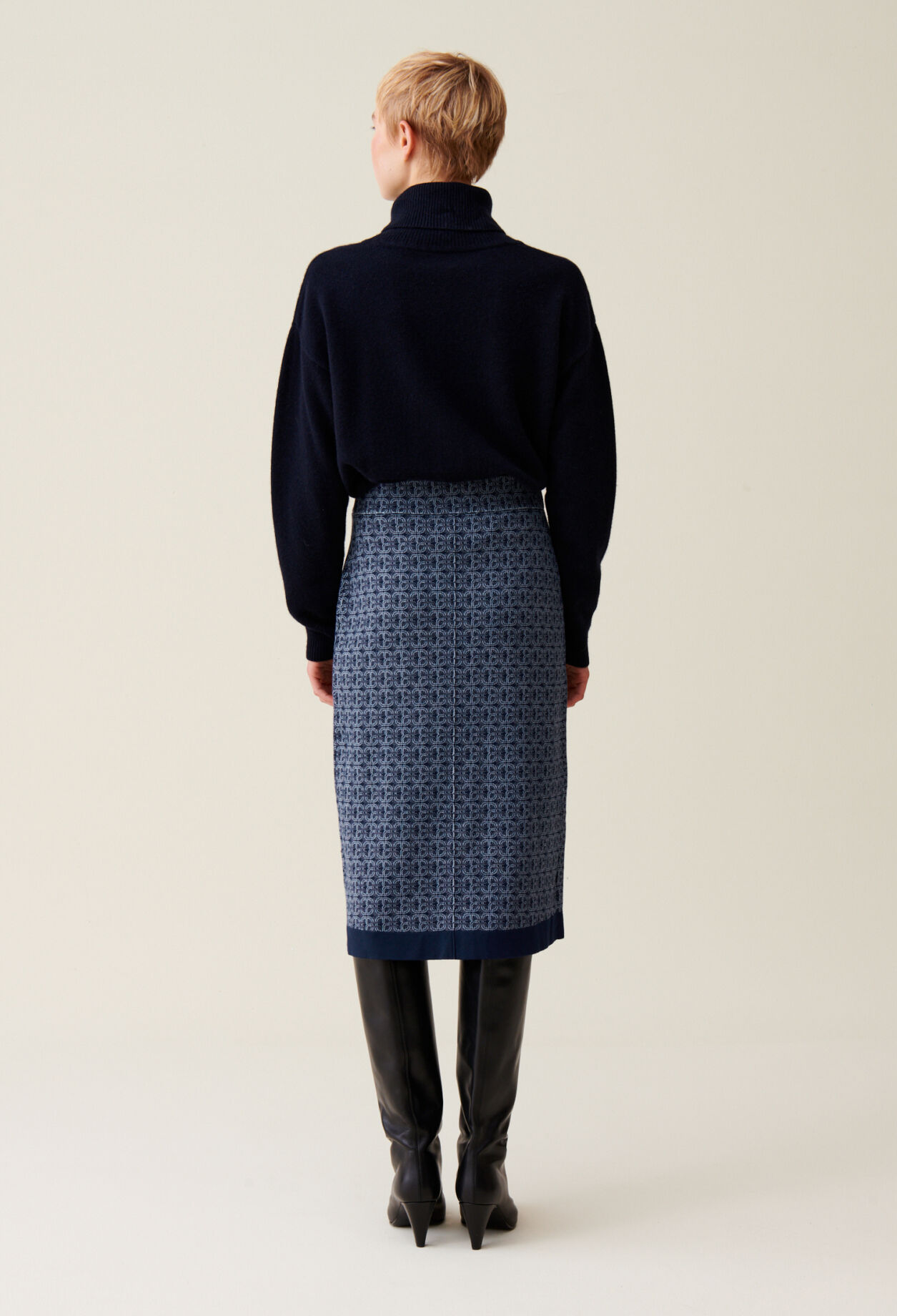 Navy high-waisted monogram skirt for women | Claudie Pierlot