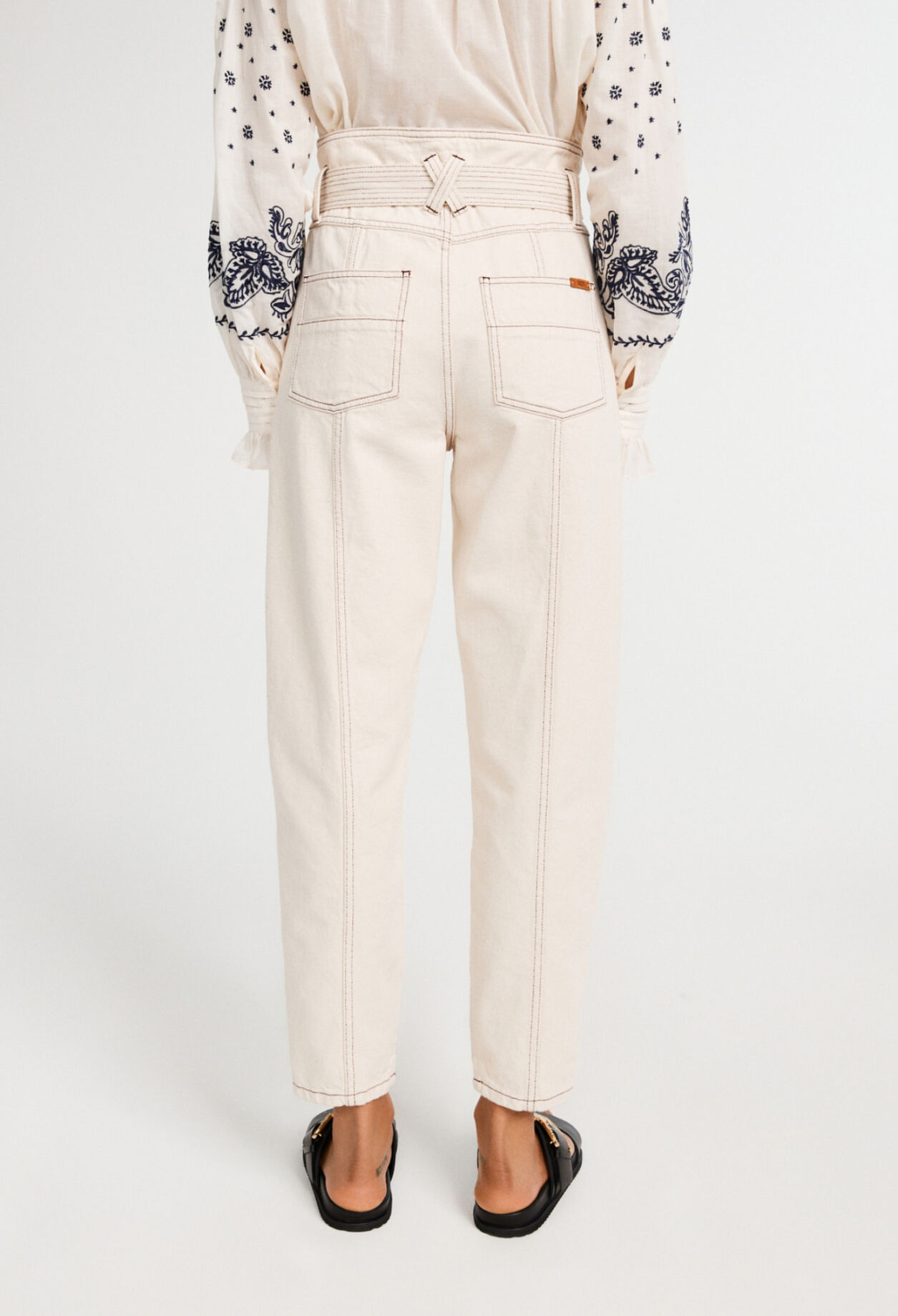 High-rise jeans