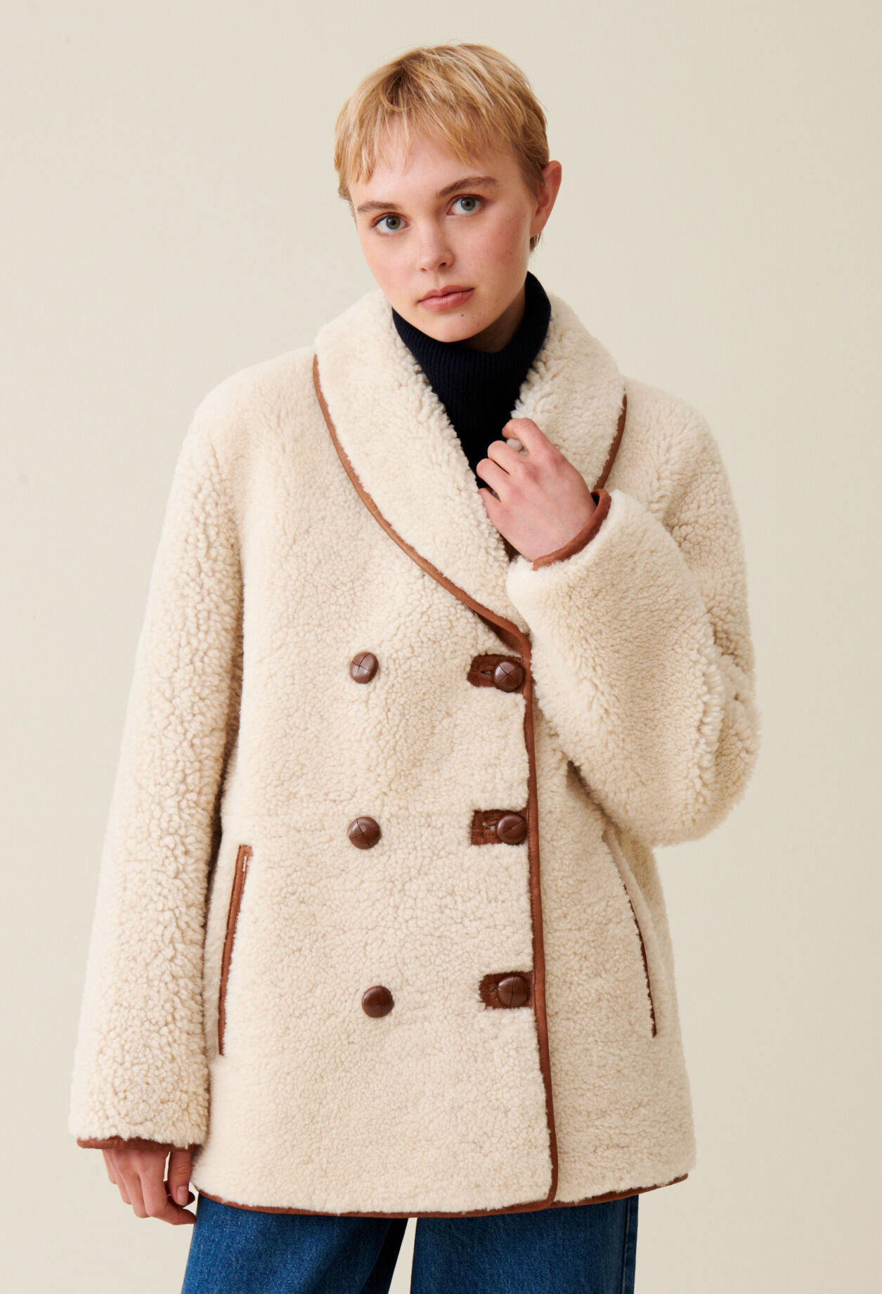 Reversible ecru wool coat