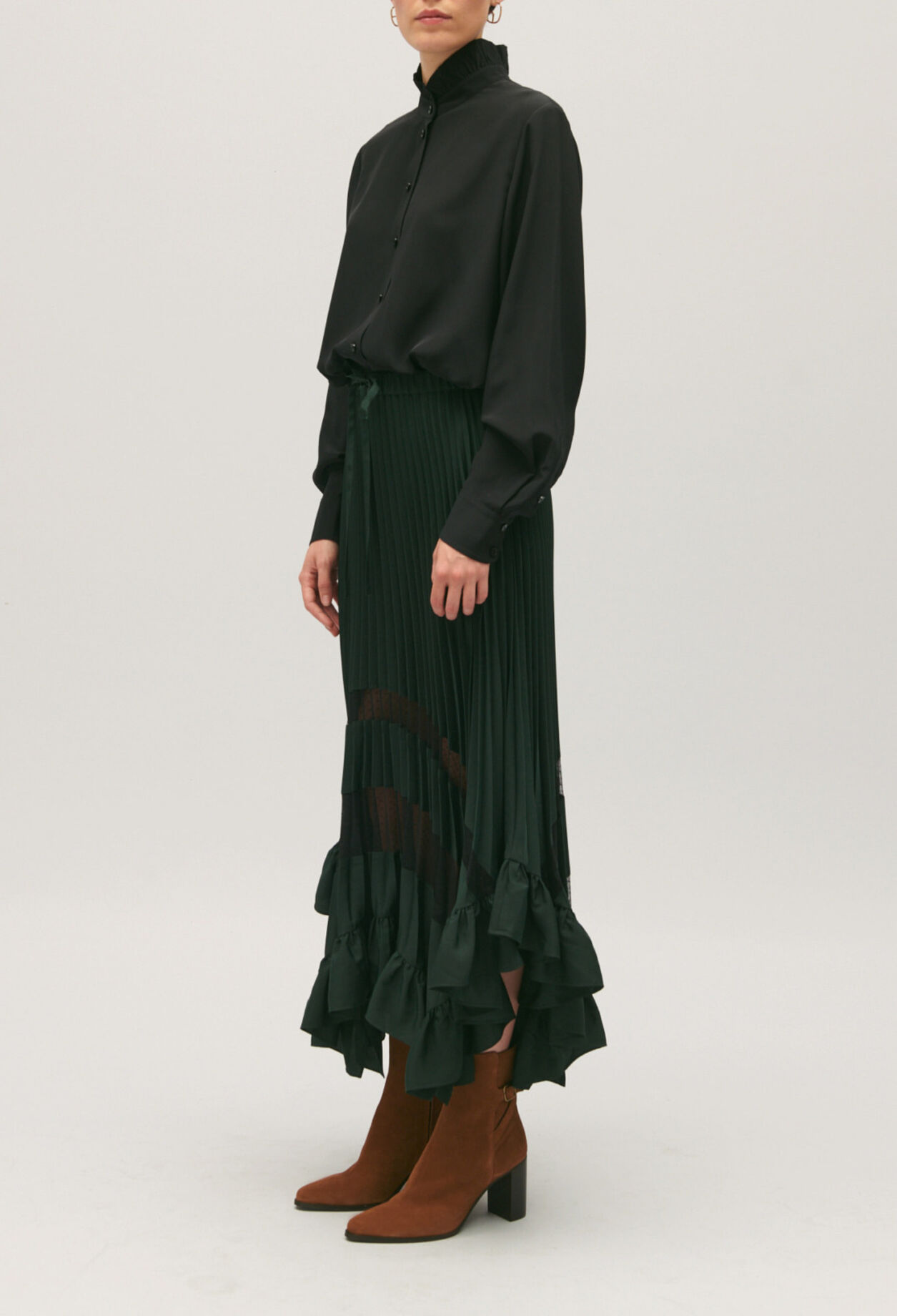 Pleated, ruffled mid-length skirt