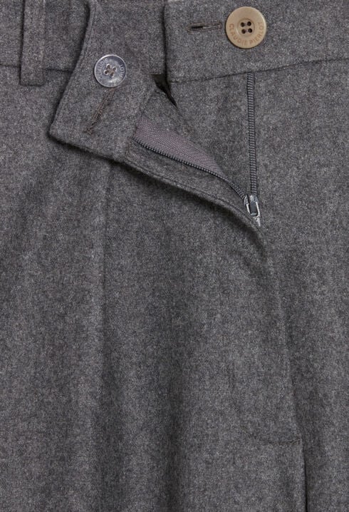 Light grey cargo trousers