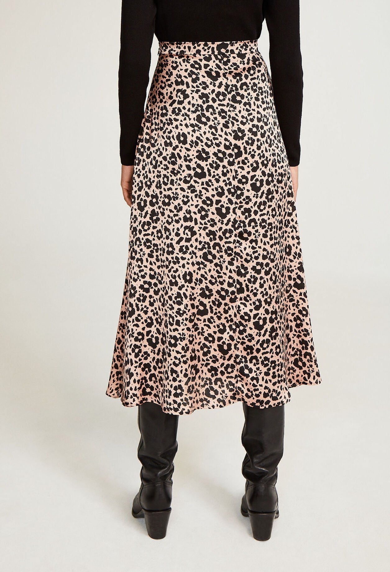 Midi leopard print skirt