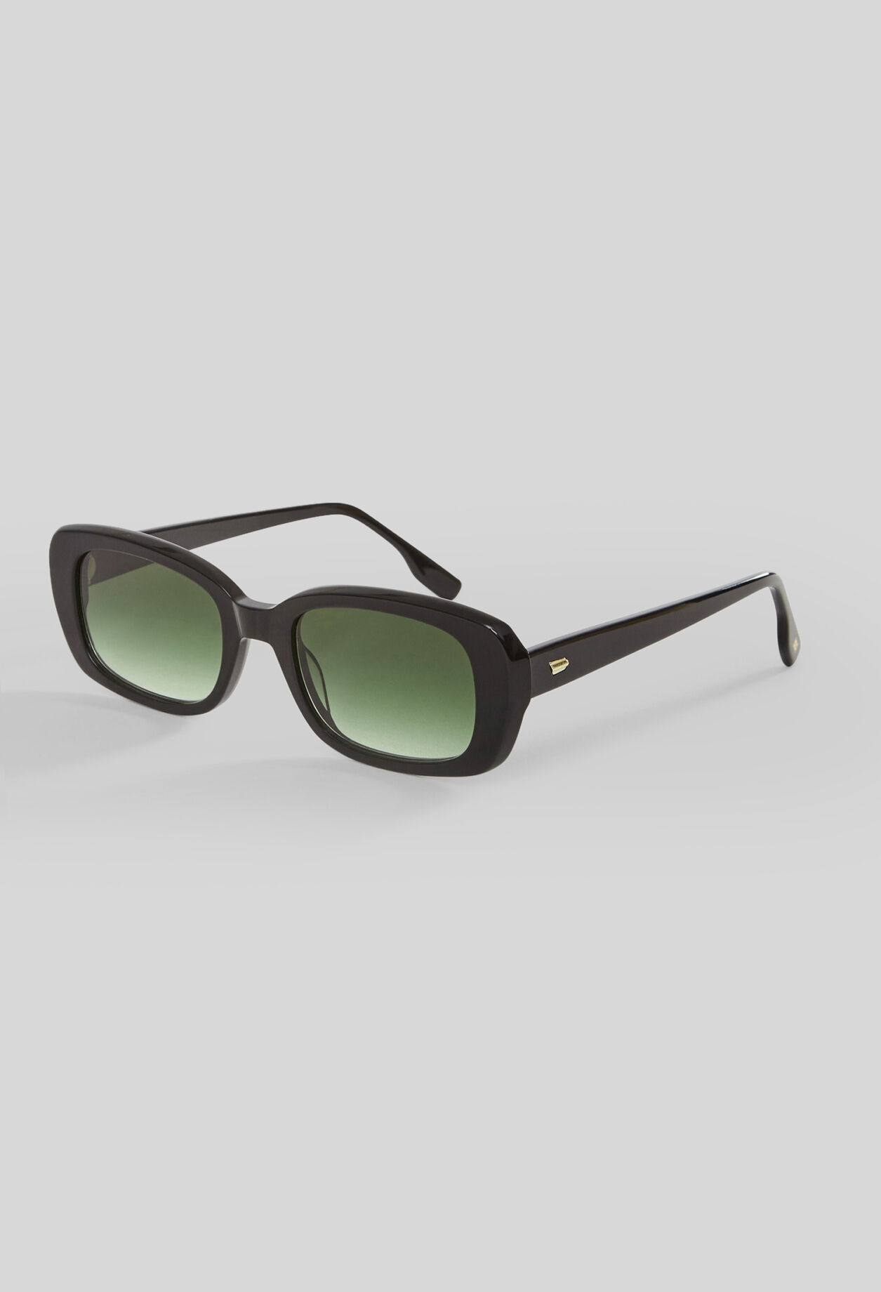 Rectangular sunglasses