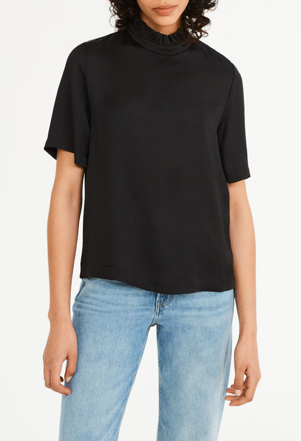 Embroidery top