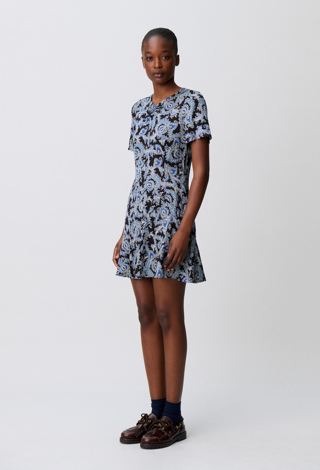 Flowy printed short dress