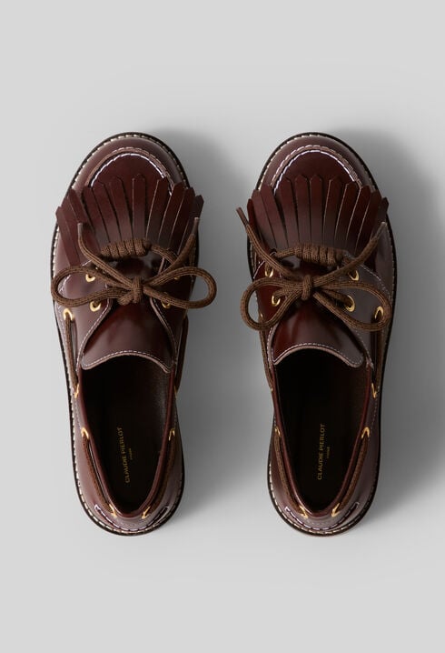 Leather boat shoes